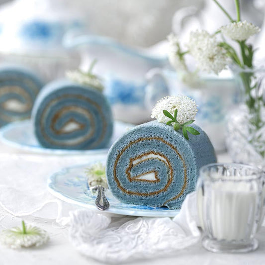 Suncore Foods Aqua Blue Spirulina Sponge Cake Roll