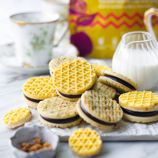Suncore Foods Passion Fruit Cookies with Chocolate Ganache Filling