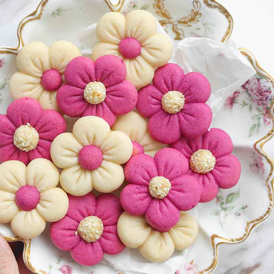 Suncore Foods Red Dragon Fruit Daisy Cookies