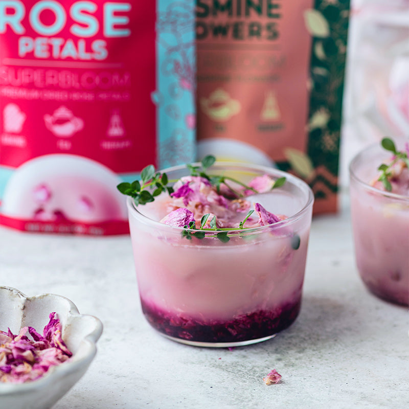 Suncore Foods Summer Friday Rose Petals Jasmine Pink Pitaya Latte
