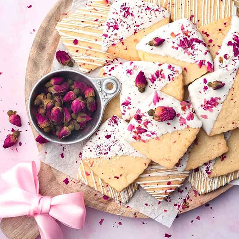 Rose Buds - Quality Blooms from Suncore Foods - Just $9.89! Shop now at Suncore Foods Inc.